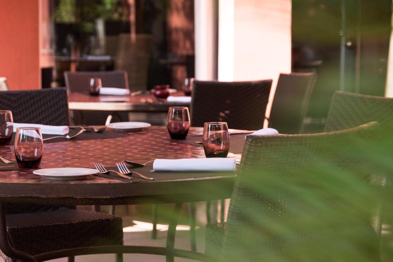 Hotel Restaurant Spa Disini Montpellier Est, The Originals Relais Castries Exterior foto